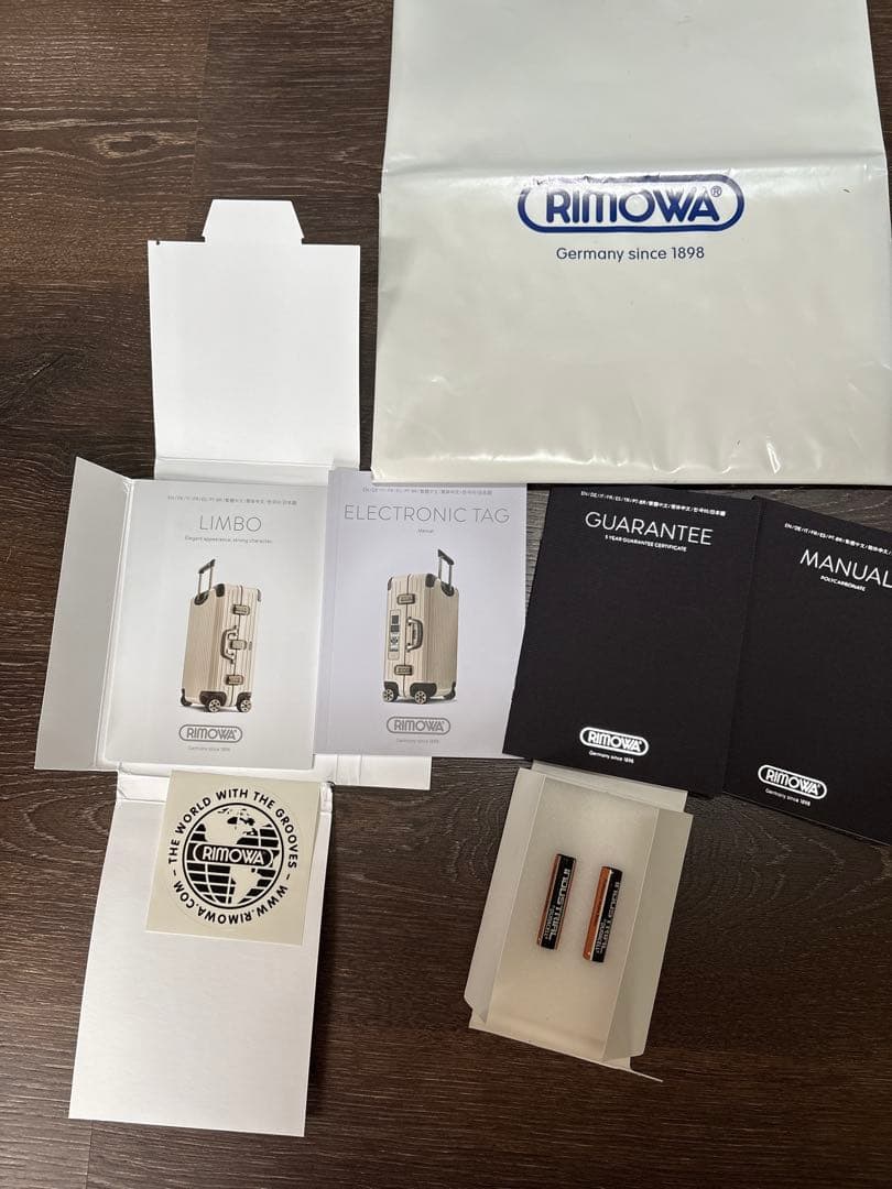 最安値•正規店購入RIMOWA】HYBRID チェックインLサイズ 保証書付