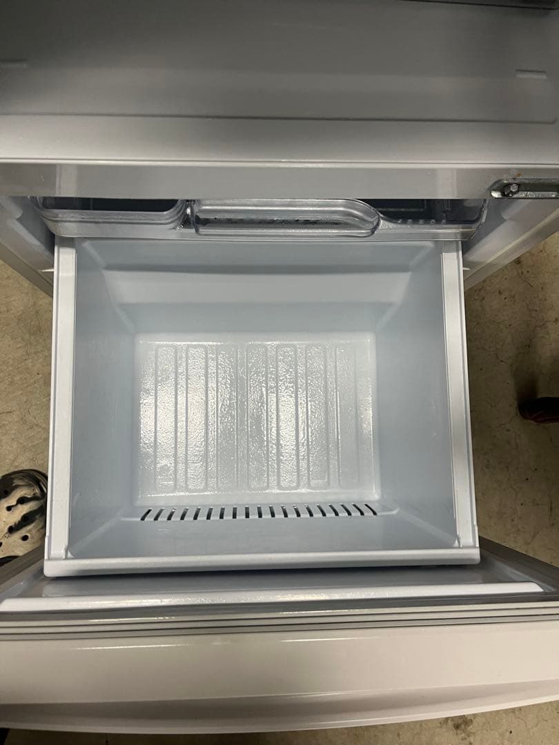 三菱 冷蔵庫 MR-P17H-W168L 2023年製 美品