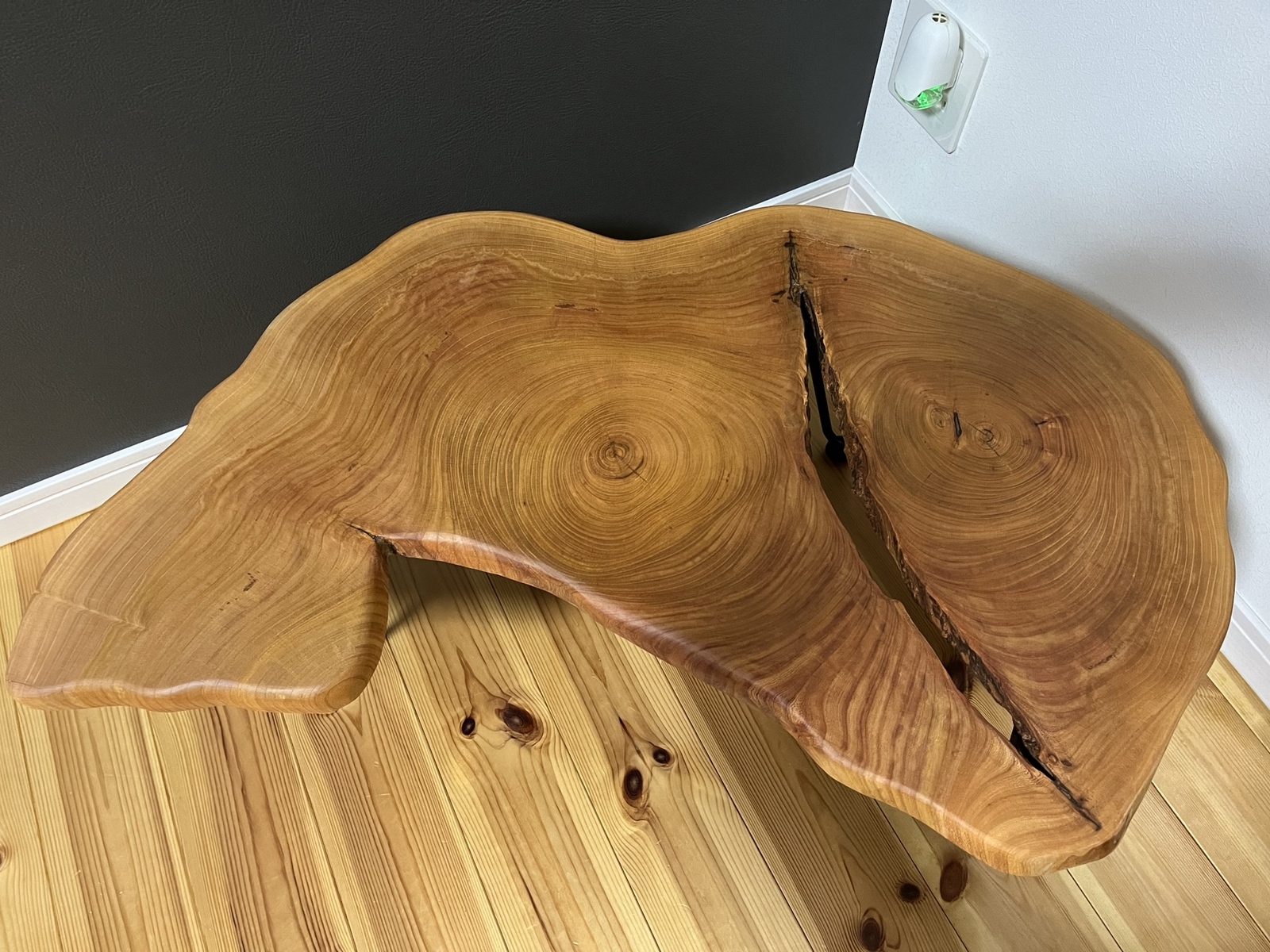 ローテーブル ケヤキ 欅 輪切り 一枚板 サイドテーブル ちゃぶ台