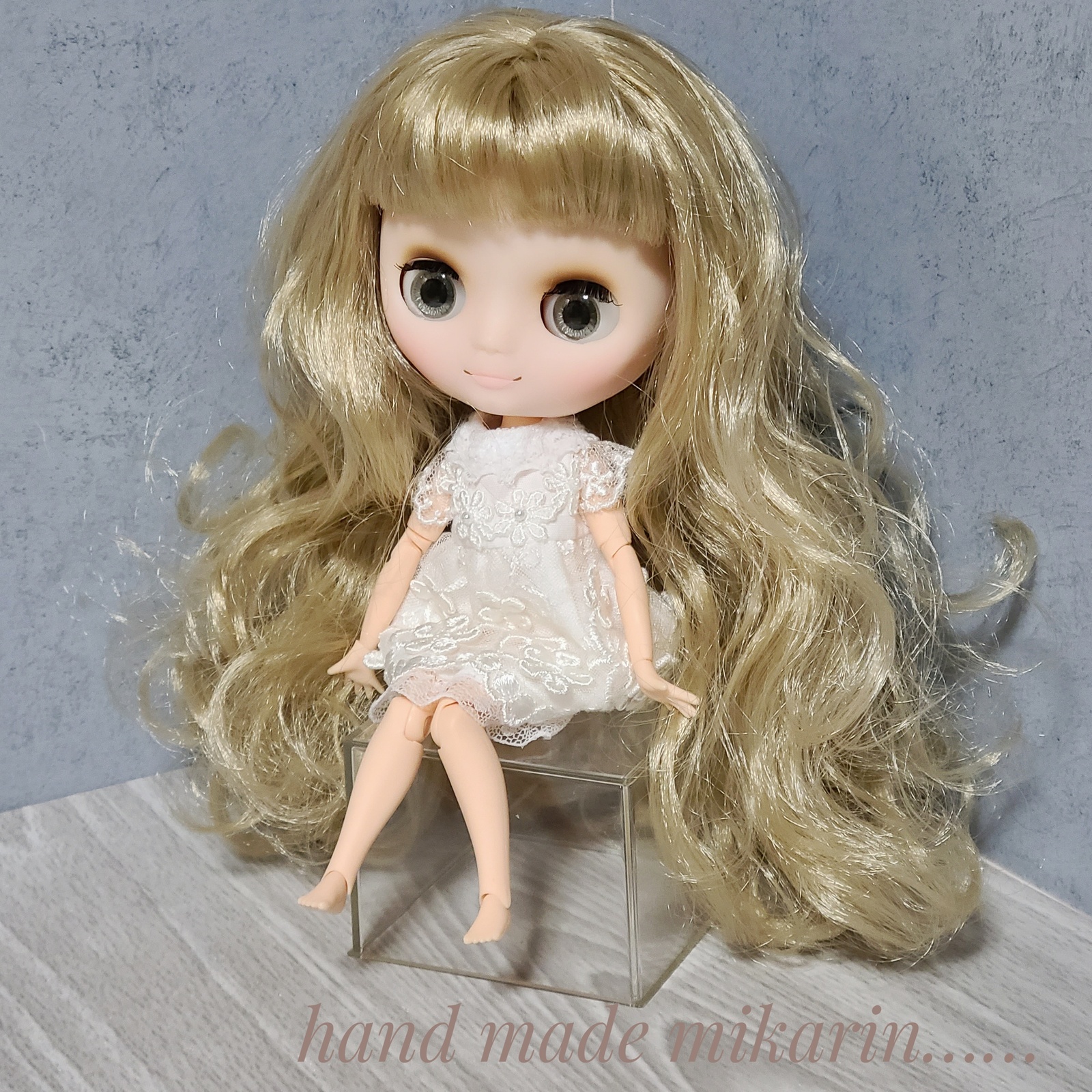 撮影用背景ボード（モルタル風）【ドールハウス】 - みかん箱