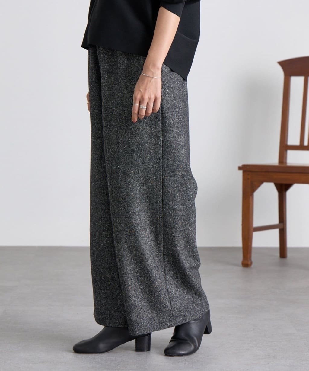 素材で季節感をプラス”ウエストリブネップツイードパンツ - BEARDSLEY