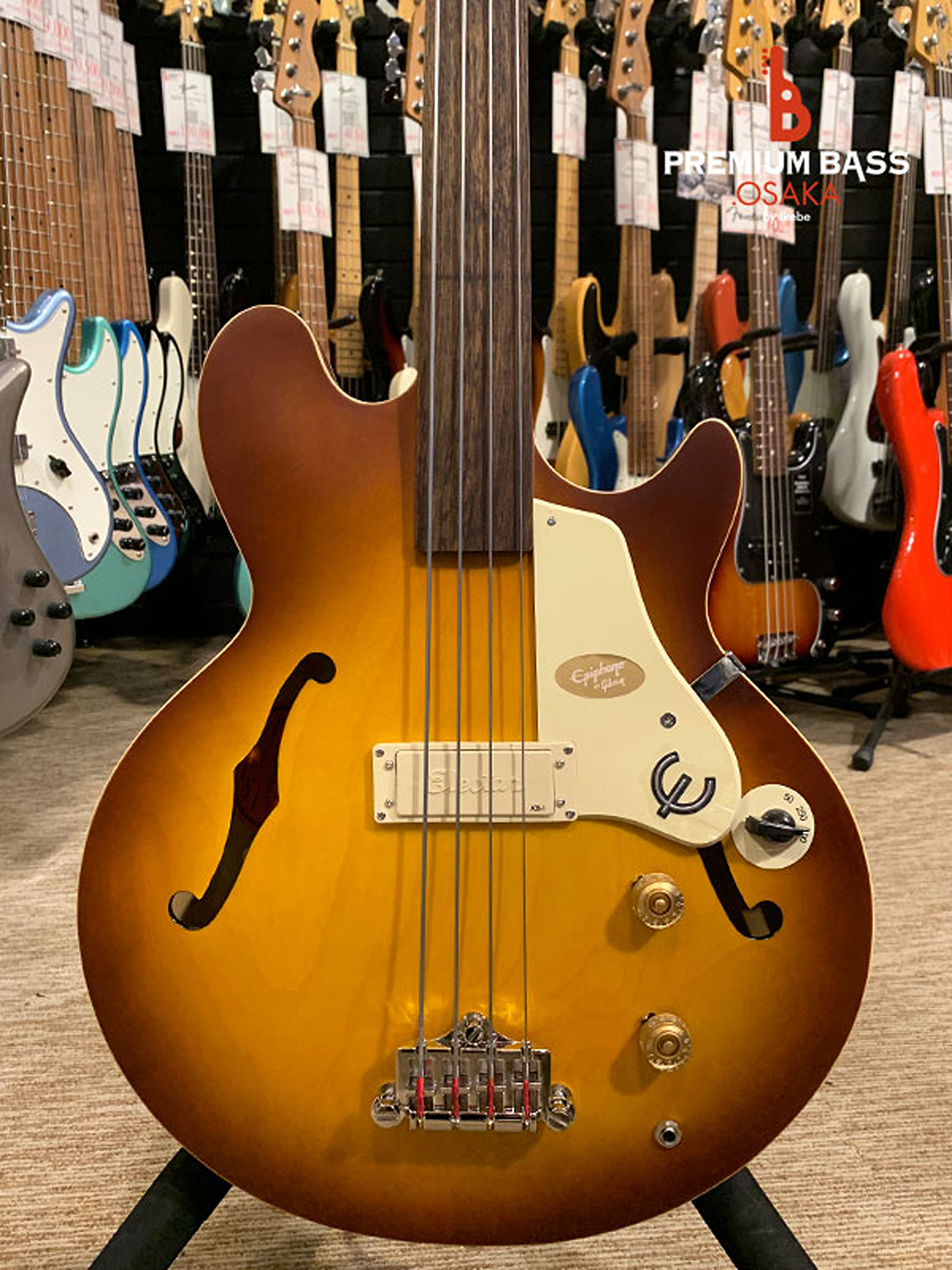 Epiphone Jack Casady Bass ゴールドトップセミアコベース Epiphone