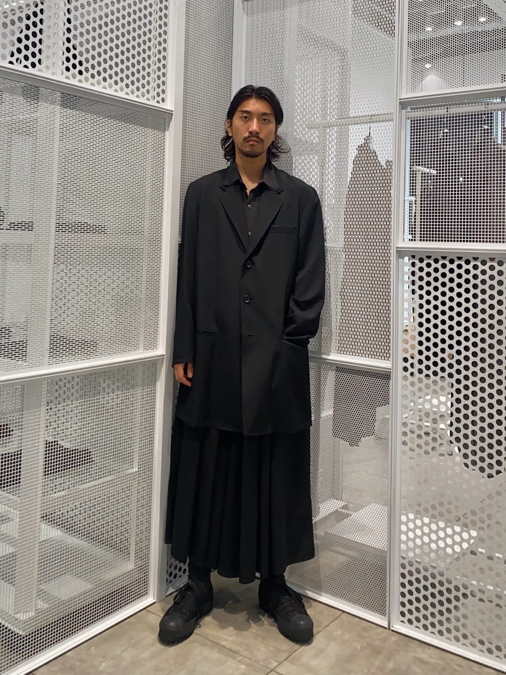 ヨウジヤマモト 袴パンツ 18AW STAFF STYLING｜THE SHOP YOHJI YAMAMOTO