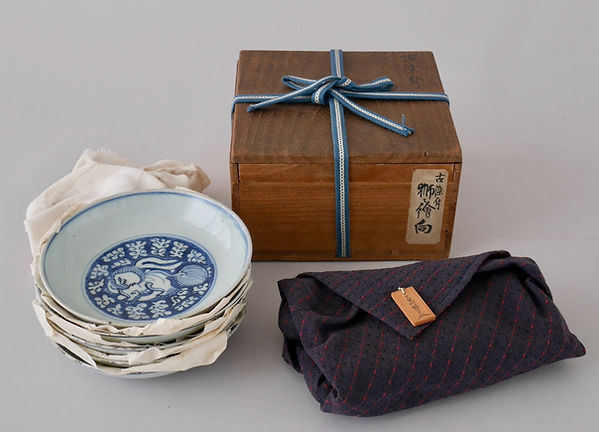 中国明時代 古染付 大壷 高さ約38.5㎝ タトサ 東さ