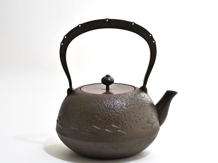 オンラインショップ 鉄瓶 | 南部鉄器 幸工芸 鉄瓶 2/6