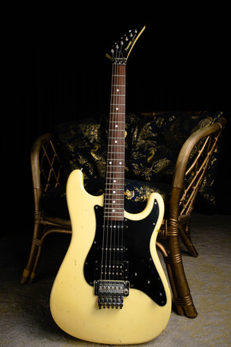 FERNANDES リミテッドエディション stc-70 ストラトモデル FERNANDES