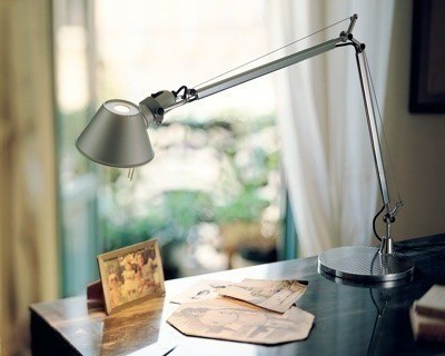 深澤 直人 / Fukasawa Naotoのデスクライト - インテリア・家具通販