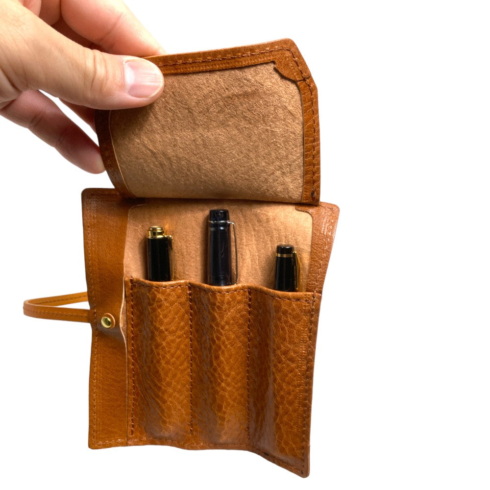 Montblanc 黒 レザー ペンケース3本入用 3本差し・ヌメ革 黒染料ｵｲﾙ