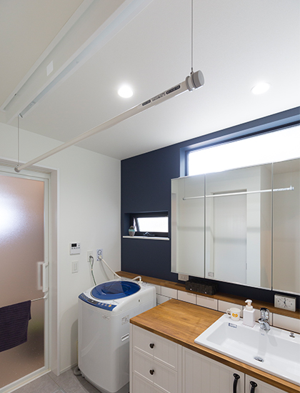 室内物干しユニット ホシ姫サマ | 未利用空間活用 | 室内ドア