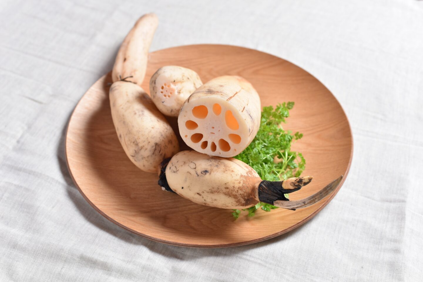 レンコン(蓮根) - サン・フレッシュ グループ Sun Fresh -青果物