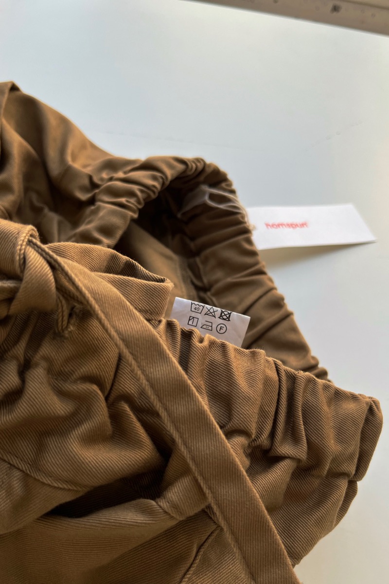 homspun 高密度ウェポンひも付き ワイドパンツ - SUSCON + RUSTIC