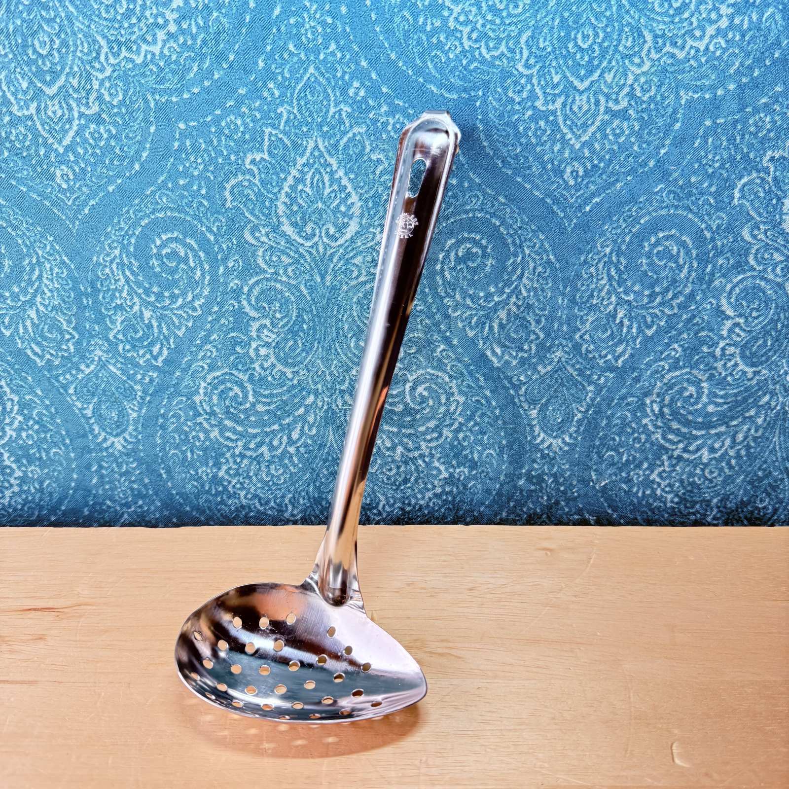 アンティークスターリングシルバーの穴開きレードル