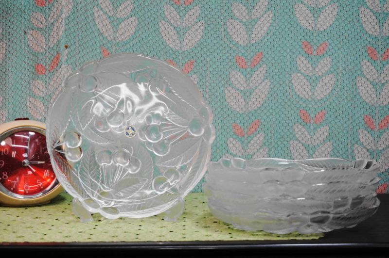 HOYA 保谷クリスタル ガラスのプレートセット 可愛いチェリー