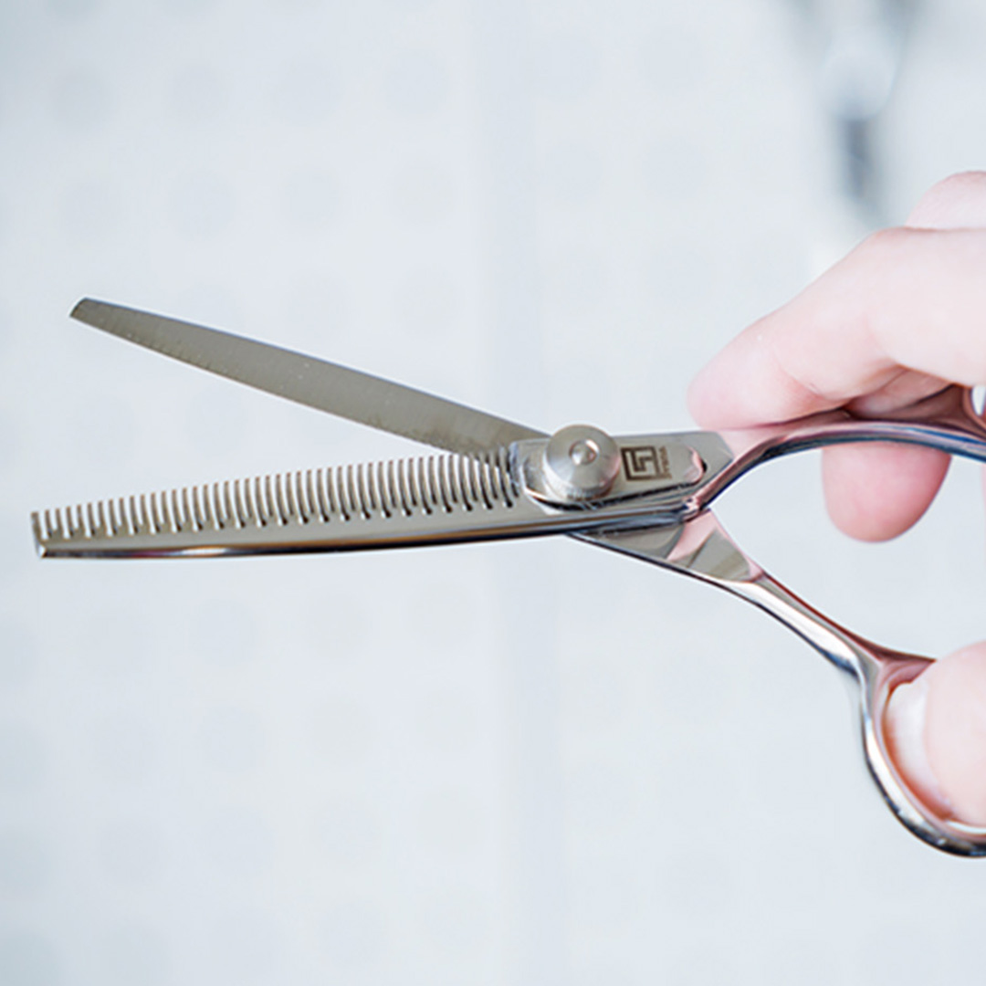 スパッと快適に切れるカーブシザートリミング犬トリマーペットママ